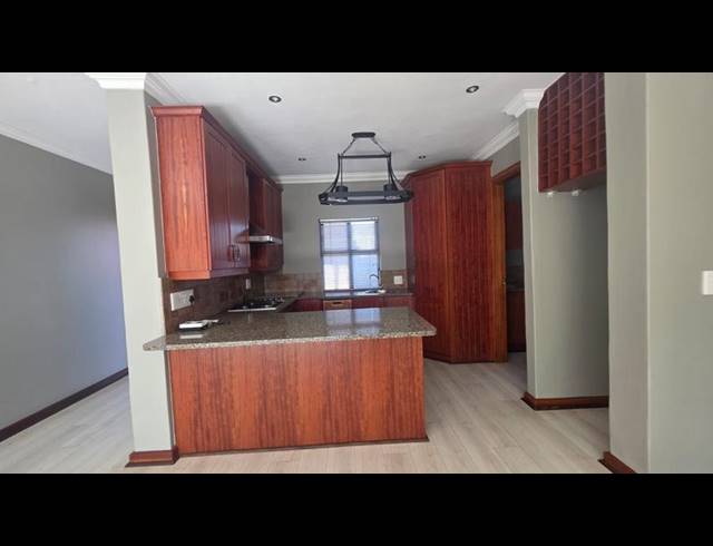 3 BEDROOM PROPERTY TO RENT IN MIDSTREAM ESTATE